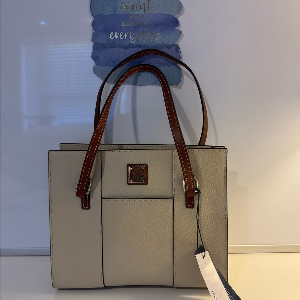 Dooney & Bourke - EUC - Tan and Brown Tote Bag